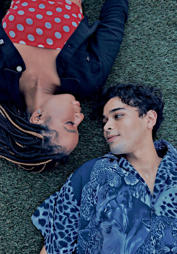 电影[无拘无束]